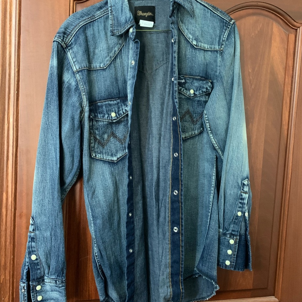 Wrangler Pearl Snap Denim Shirt